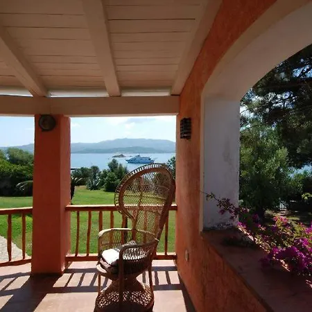 Sleeps 10 Air Con Wifi Βίλα Arzachena