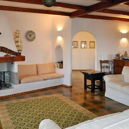 Sleeps 10 Air Con Wifi *