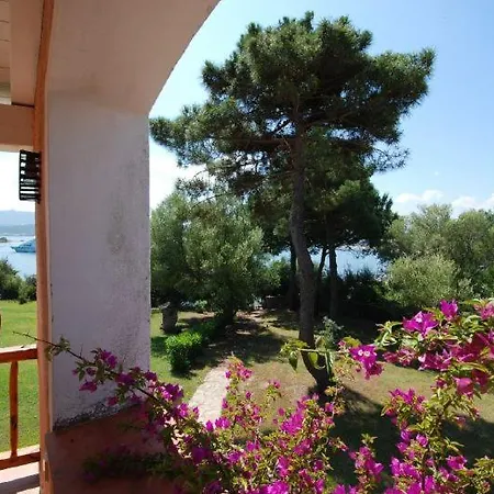 Sleeps 10 Air Con Wifi * Arzachena